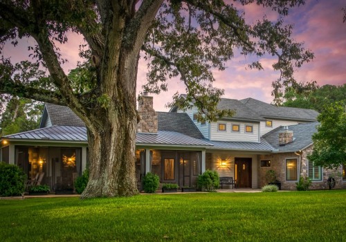 The Beauty and Charm of Historic Homes in Huntsville, Texas